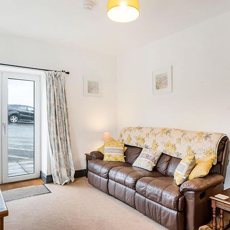 Вилла Journeys End With Stunning Sea Views From The Headland Коверек Экстерьер фото