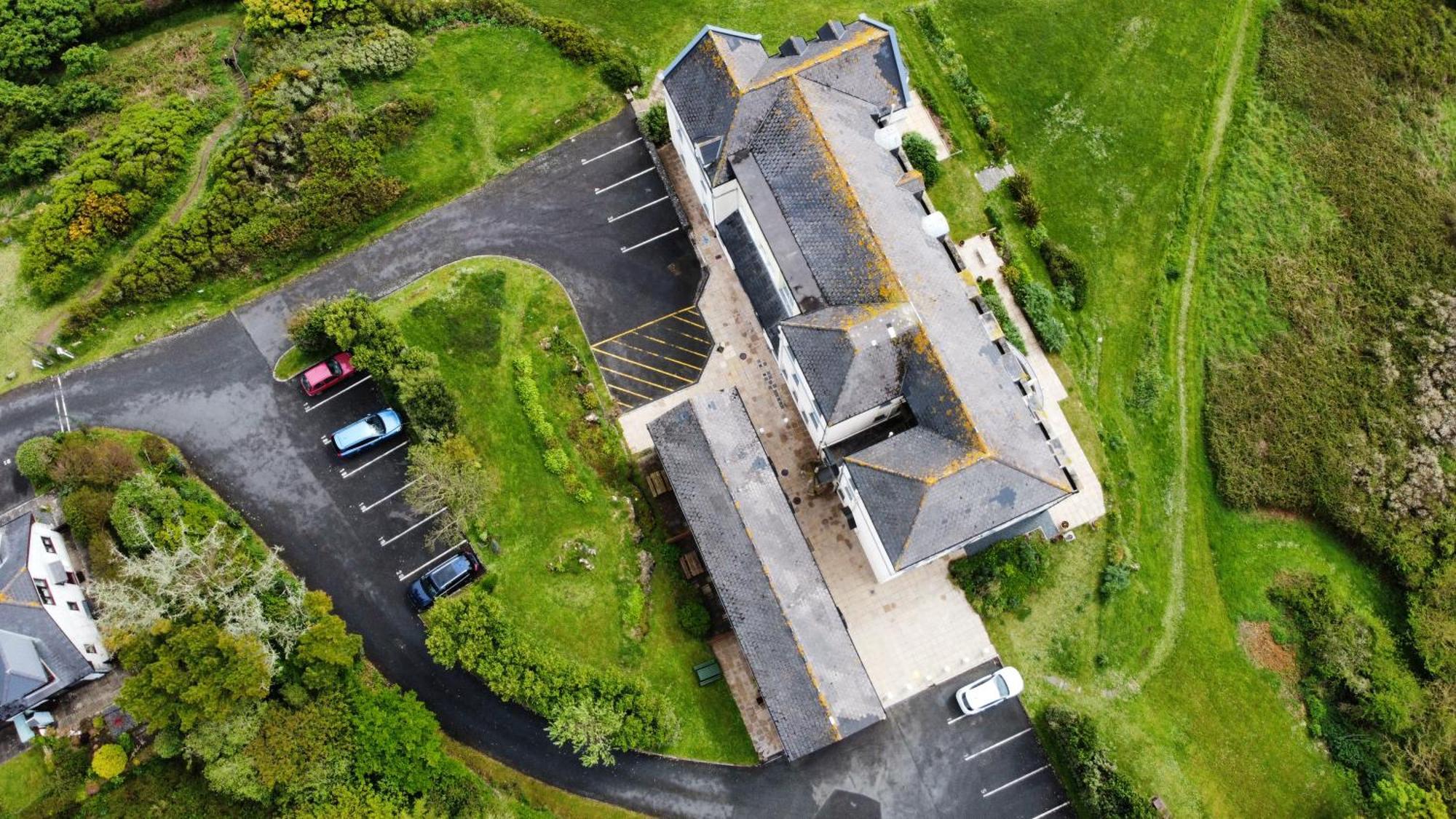 Вилла Journeys End With Stunning Sea Views From The Headland Коверек Экстерьер фото