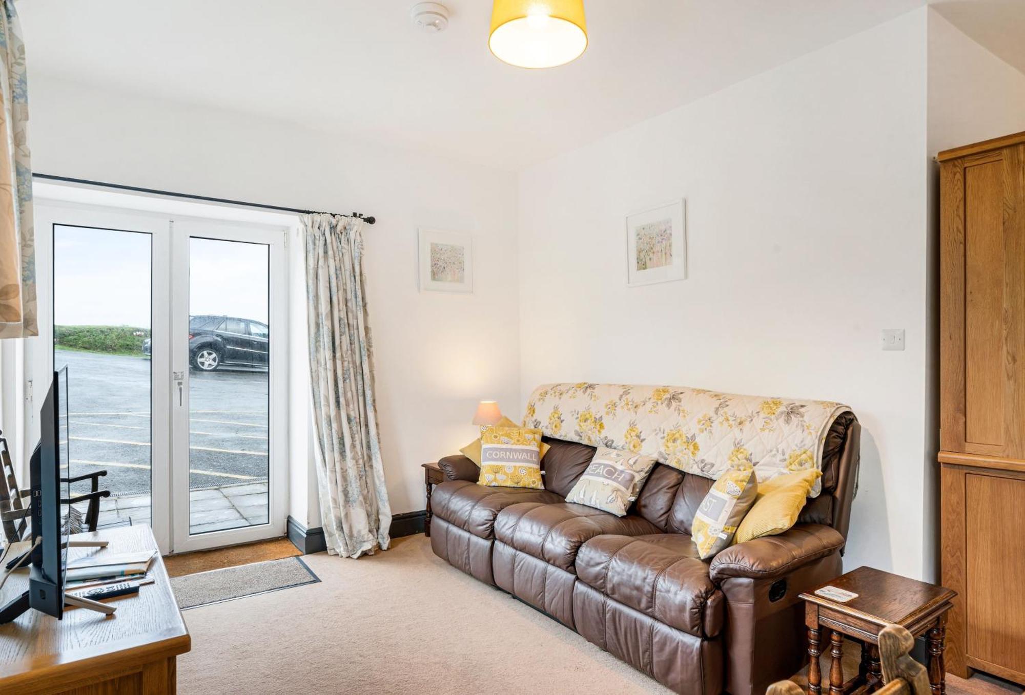 Вилла Journeys End With Stunning Sea Views From The Headland Коверек Экстерьер фото