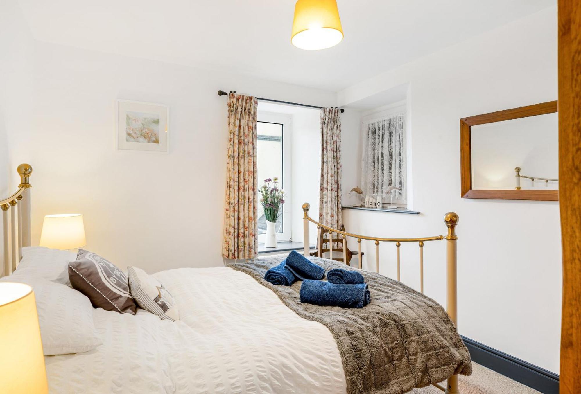 Вилла Journeys End With Stunning Sea Views From The Headland Коверек Экстерьер фото
