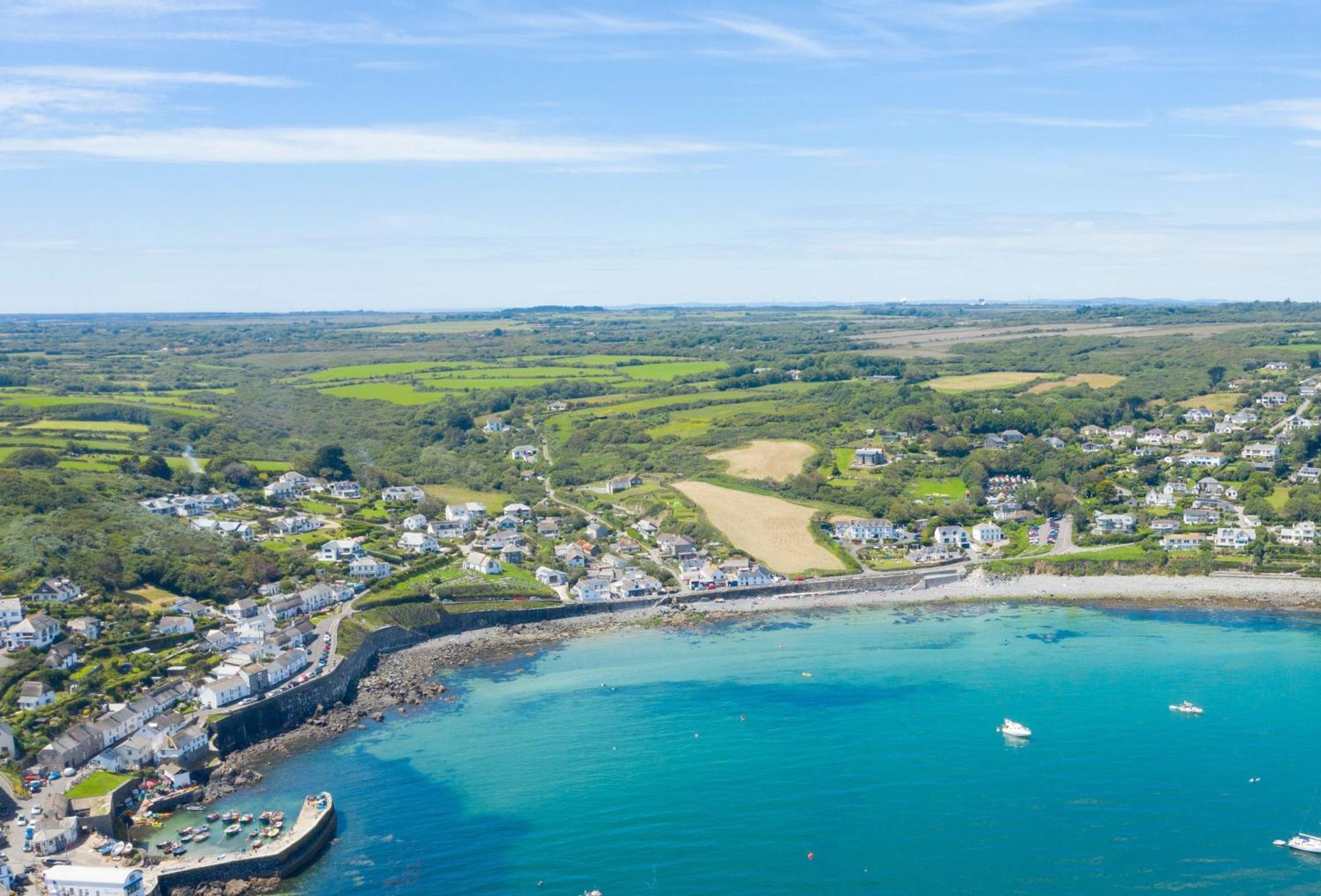 Вилла Journeys End With Stunning Sea Views From The Headland Коверек Экстерьер фото